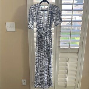 Boho Navy and White Patterned Maxi Dress/Romper EUC